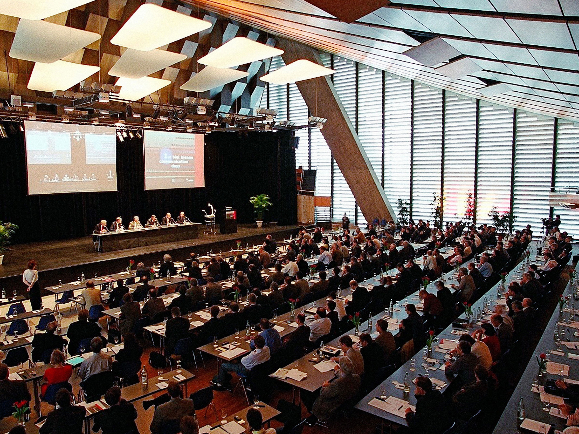 Szeno Leistungsspektrum